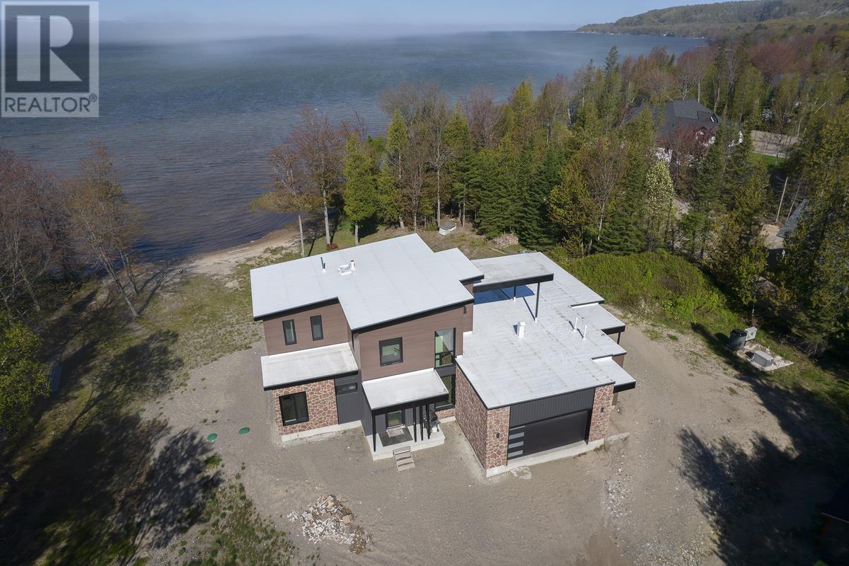 Homes for Sale Sault Ste. Marie 937 Sunnyside Beach RD