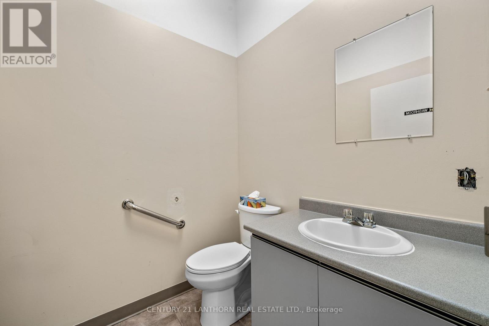 9 - UNIT 9 - 389 PICTON MAIN STREET