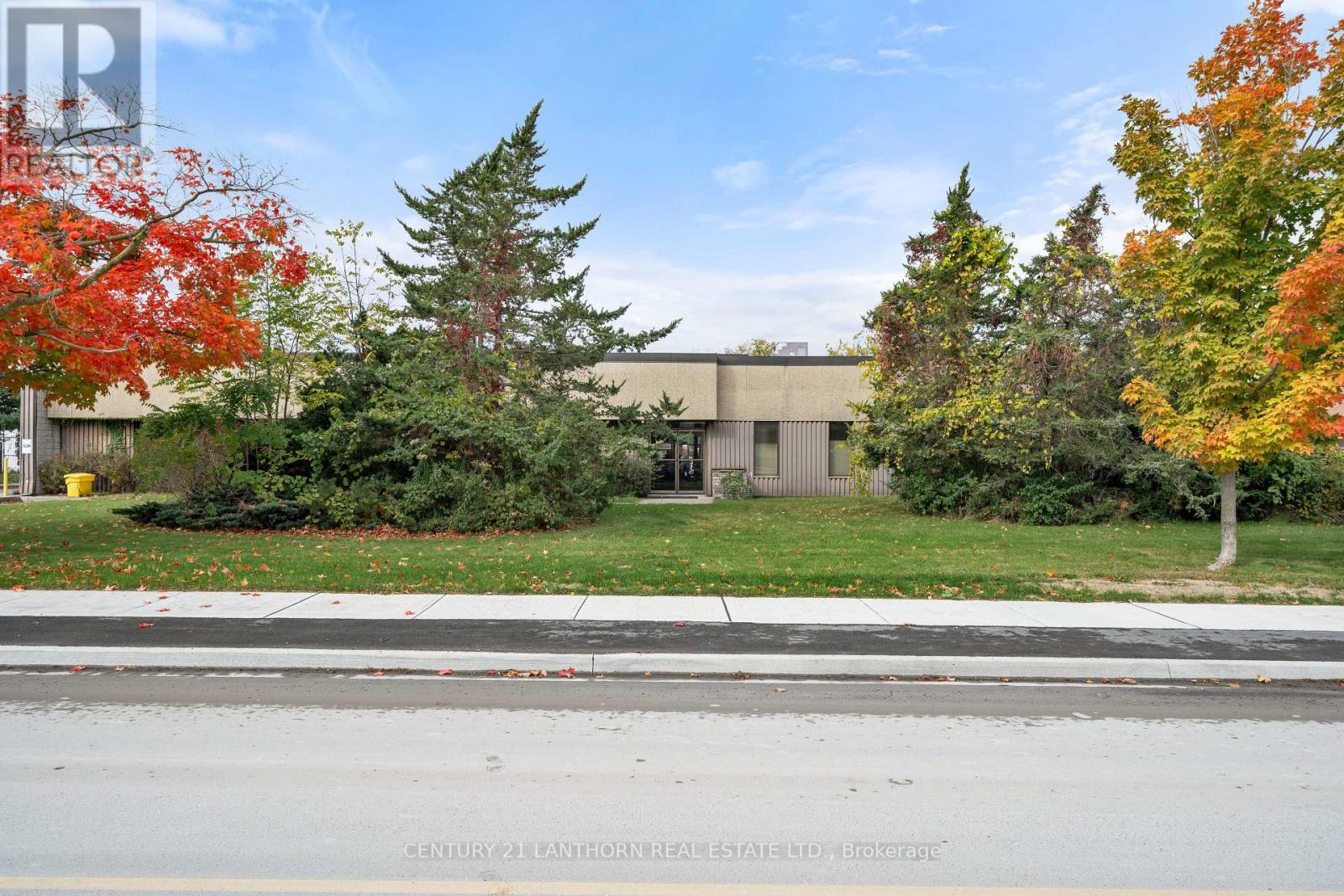 9 - UNIT 9 - 389 PICTON MAIN STREET