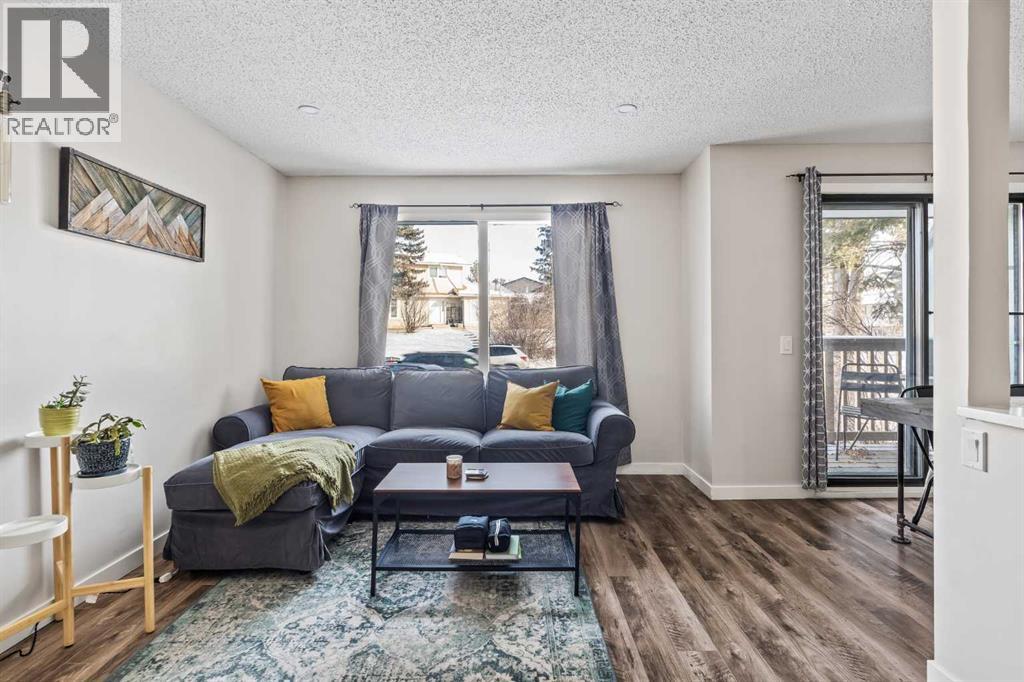 617 Albert Street SE