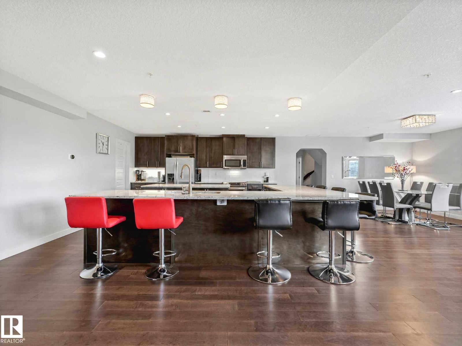 #122 5151 WINDERMERE BV SW