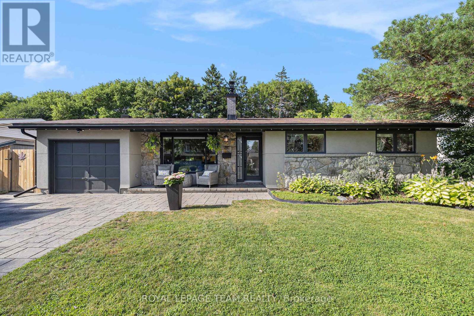 100 QUEENSLINE DRIVE