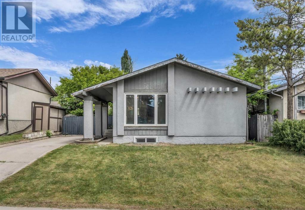 236 Ogden Crescent SE