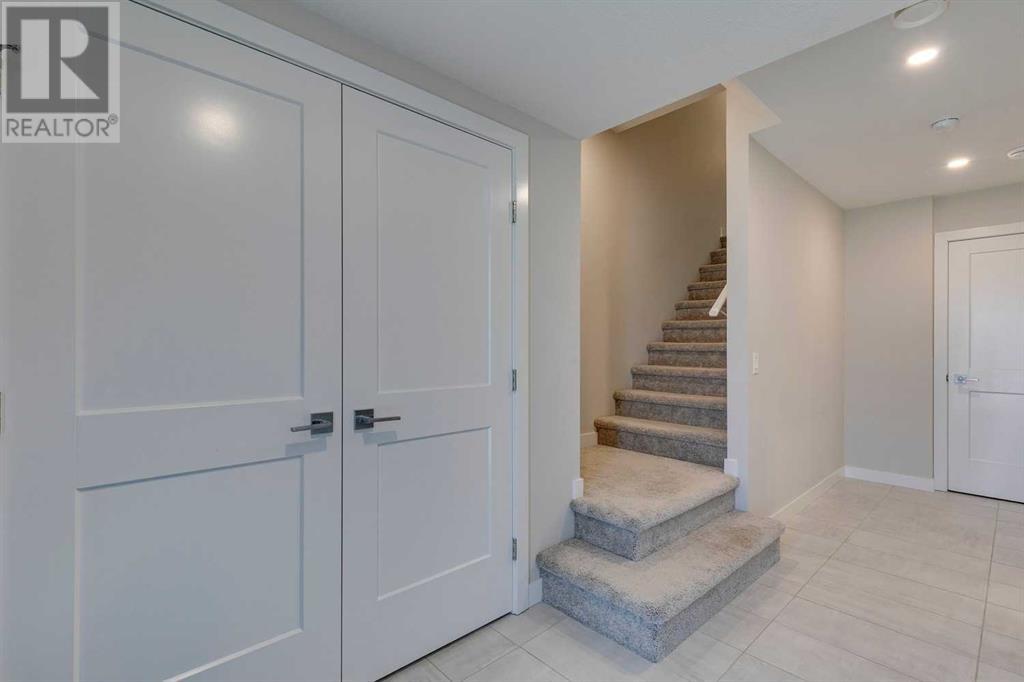 54 Crestridge Common SW