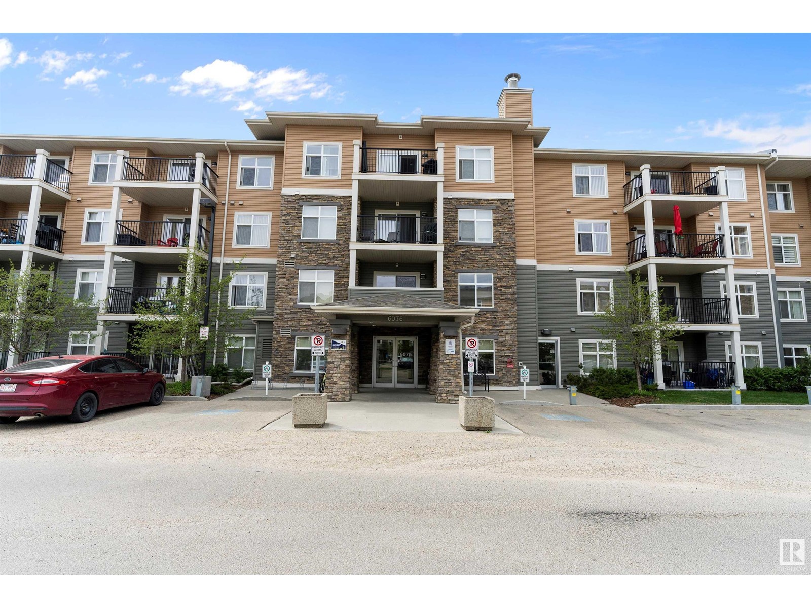 #235 6076 SCHONSEE WY NW