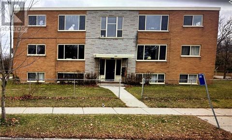 1438 BECKWORTH Avenue London ON N5V2K7