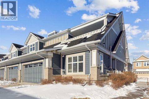 196 Silverado Plains Park SW Calgary AB T2X1Y9