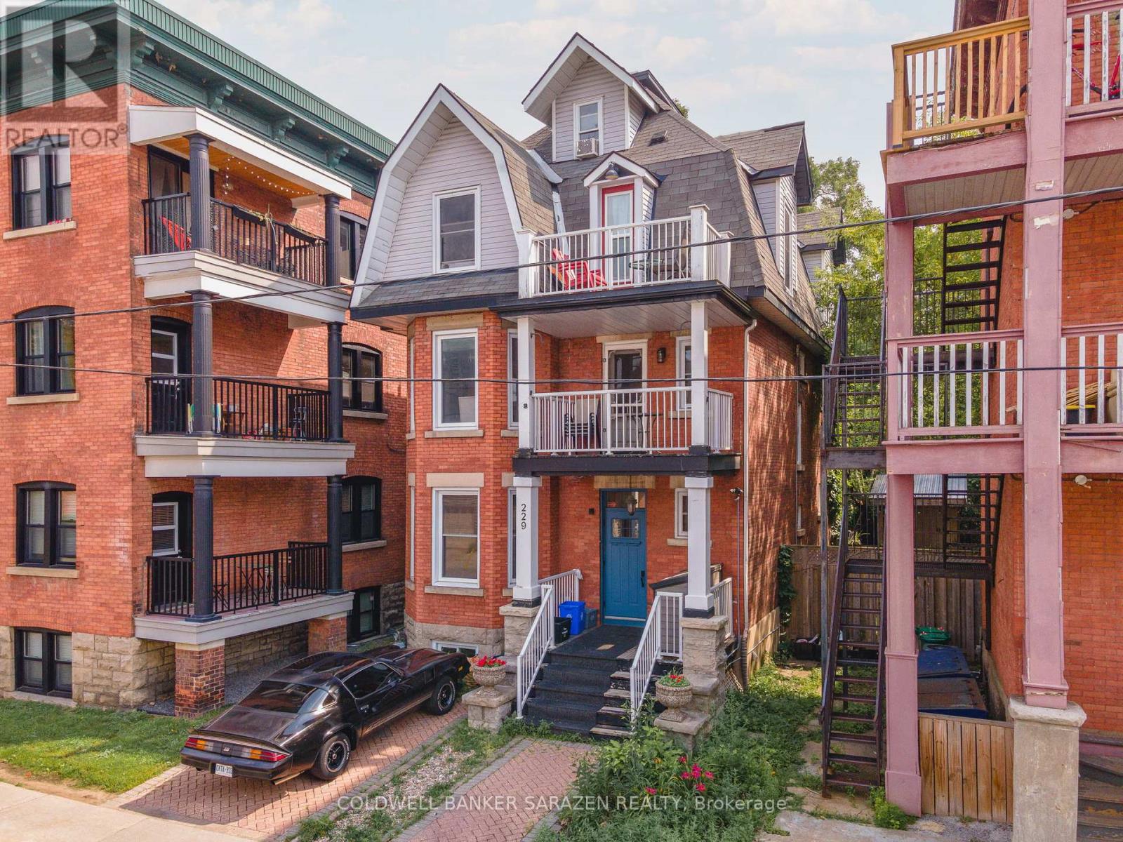 229 CHARLOTTE STREET