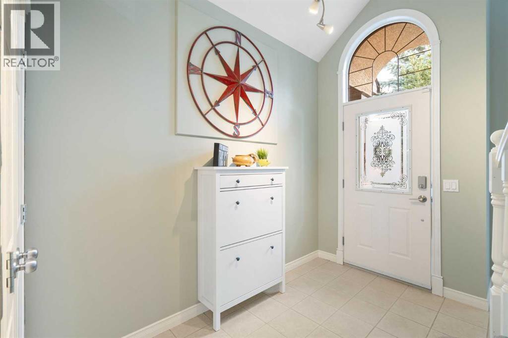 124 Cresthaven Place SW