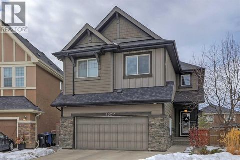132 Valley Pointe Place NW Calgary AB T3B6B1