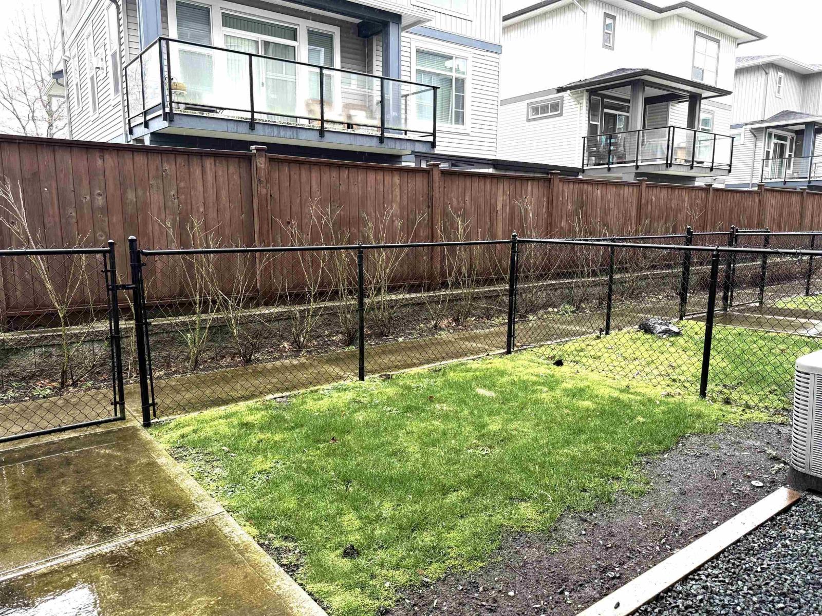 79 8413 MIDTOWN WAY|Chilliwack Proper South