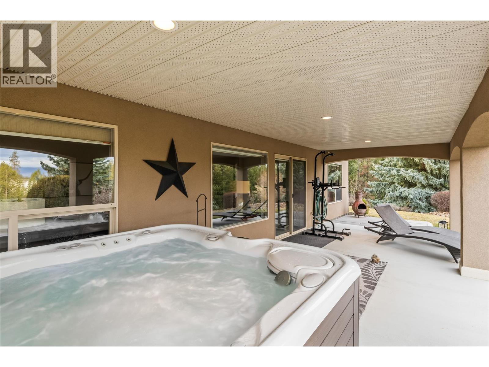 2155 Horizon Drive Unit# 18