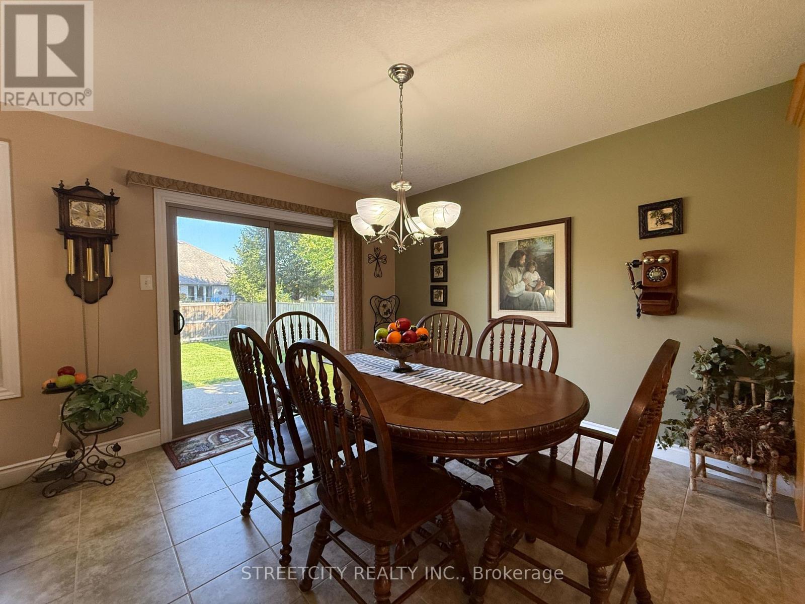 126 STATHIS BOULEVARD