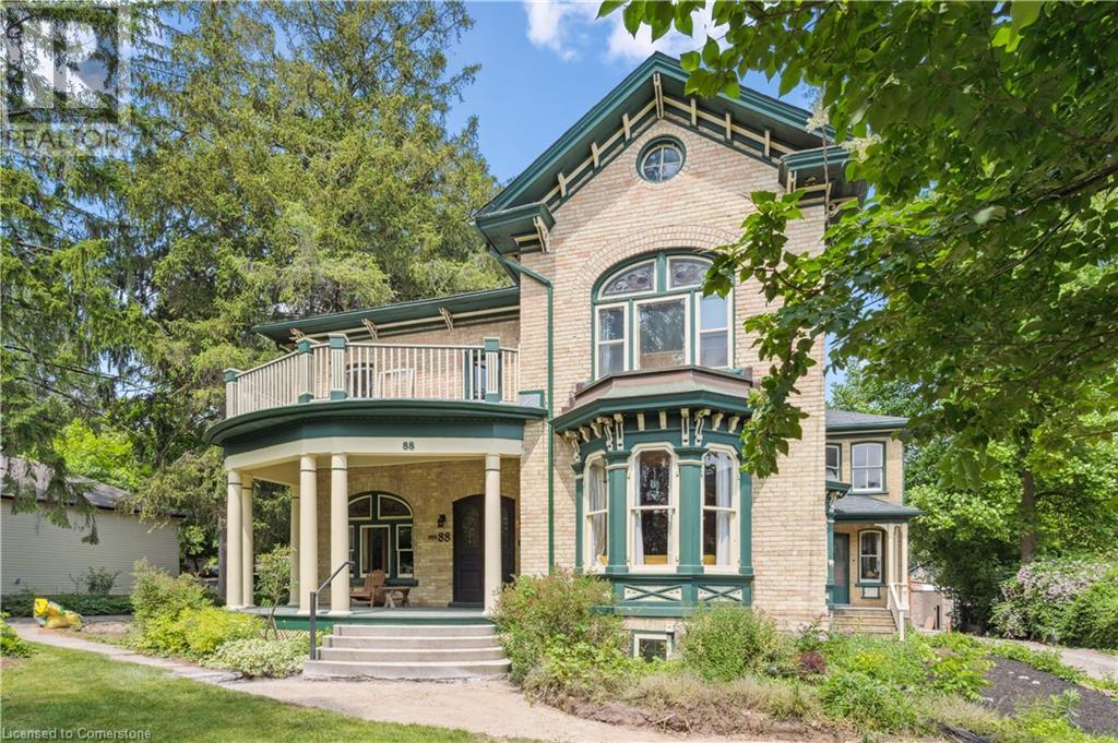 88 WILLIAM Street W