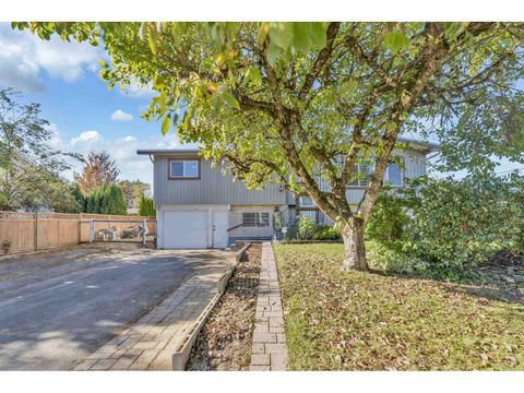 8775 VICARS STREET|Chilliwack Proper West Chilliwack BC V2P6V9