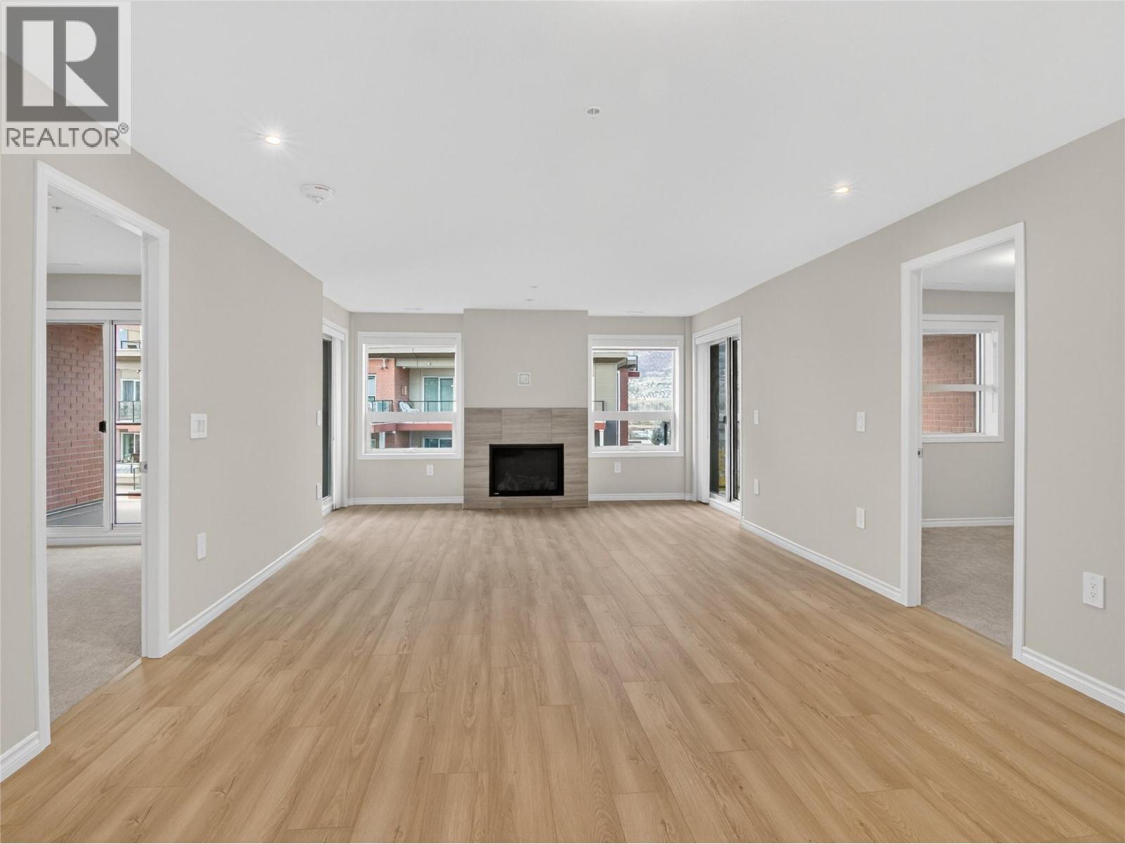 3362 SKAHA LAKE Road Unit# 1004