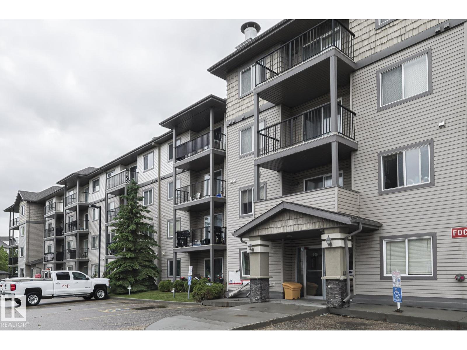 #202 309 CLAREVIEW STATION DR NW NW