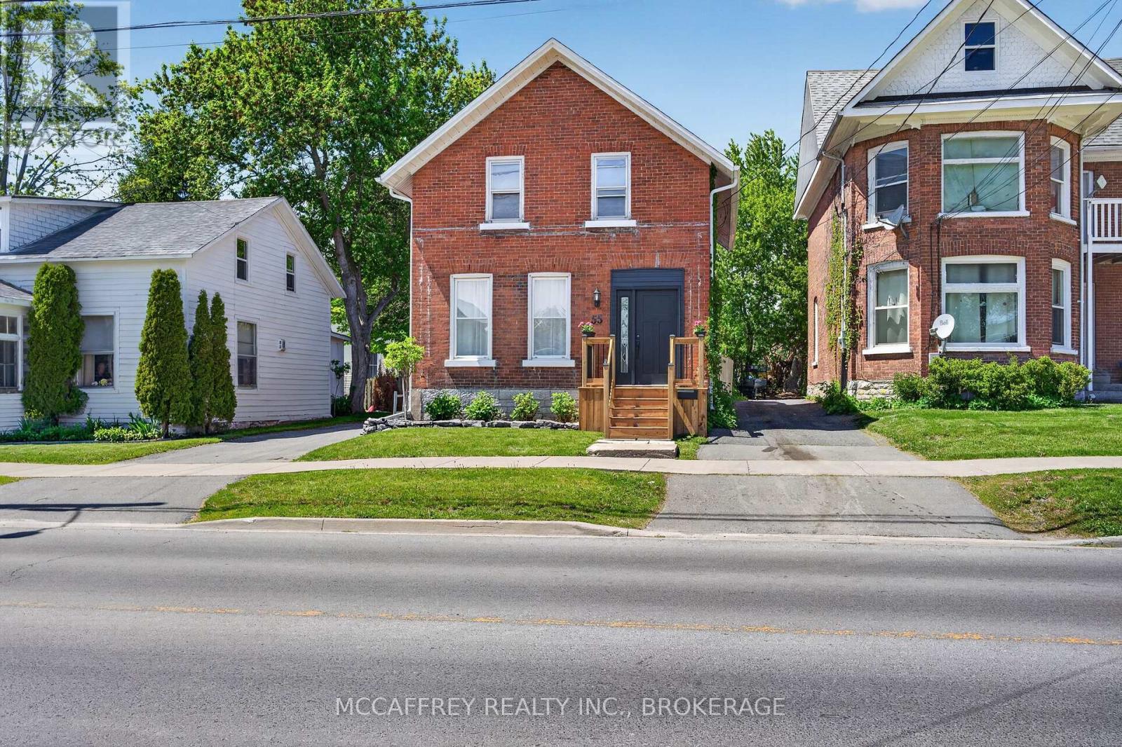Photo 1 of 48 — 55 BRIDGE STREET W, Greater Napanee (Greater Napanee), ON K7R2C4