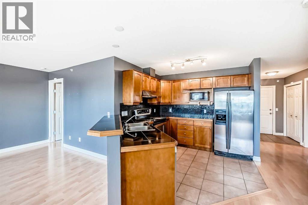 503, 417 3 Avenue NE