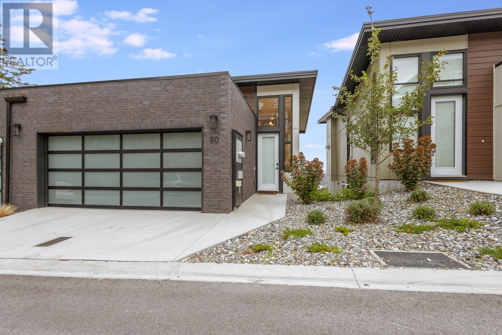 3220 Hilltown Drive Unit# 20