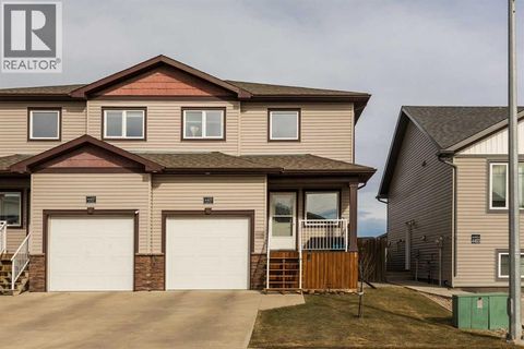 4405 Lake Drive Coalhurst AB T0L0V2