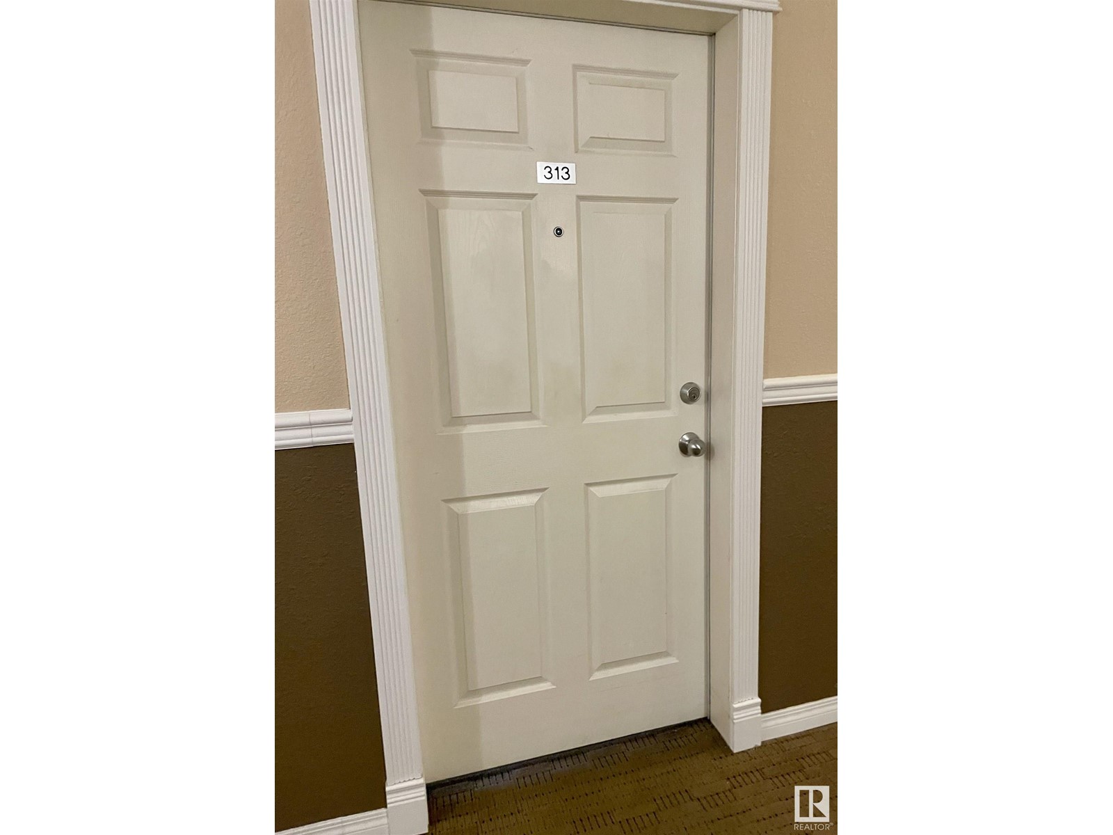 #313 4310 33 ST