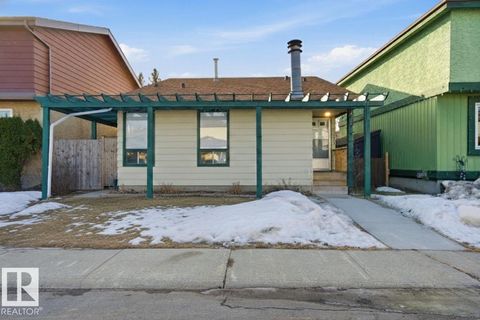 17923 77 AV NW Edmonton AB T5T2S1