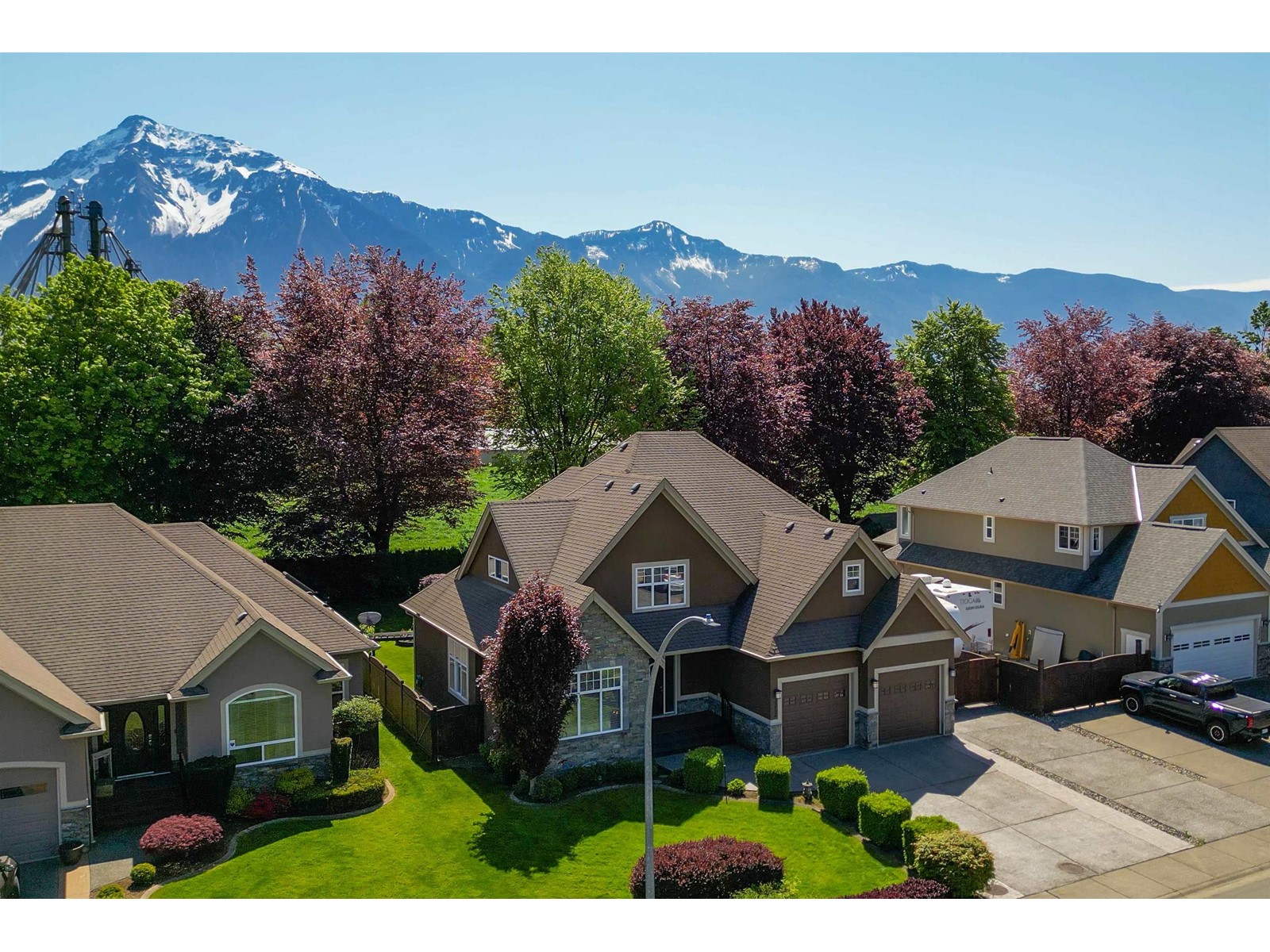 2252 MCCAFFREY ROAD|Agassiz