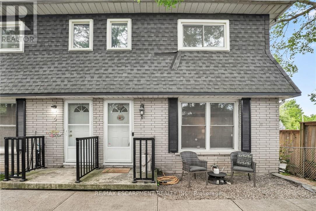 Photo 1 of 47 — 6 - 156 ST CATHARINES STREET Unit 6, West Lincoln (Smithville), ON L0R2A0