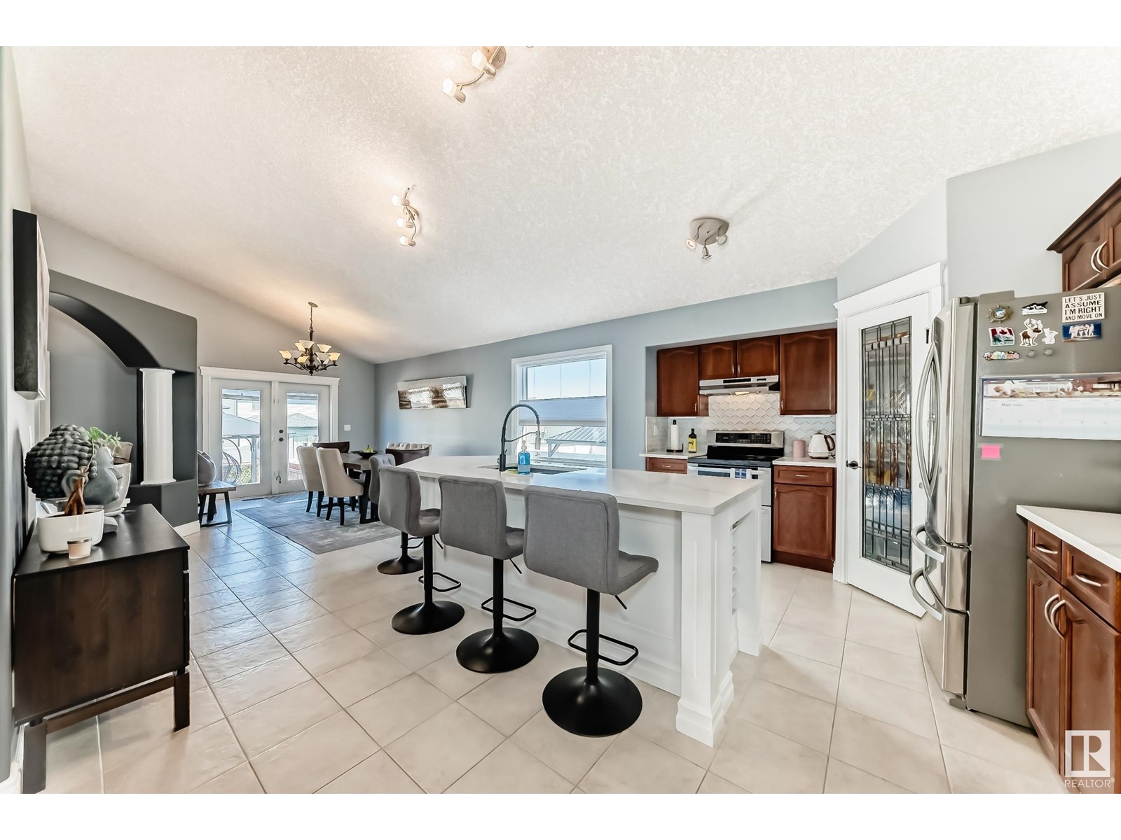 4708 164 AV NW