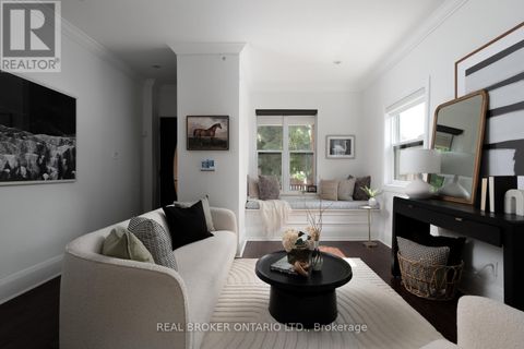 2 BALTIC AVENUE Toronto (Danforth) ON M4J1S2