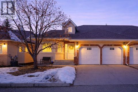 7, 6841 Coach Hill Road SW Calgary AB T3H3T9