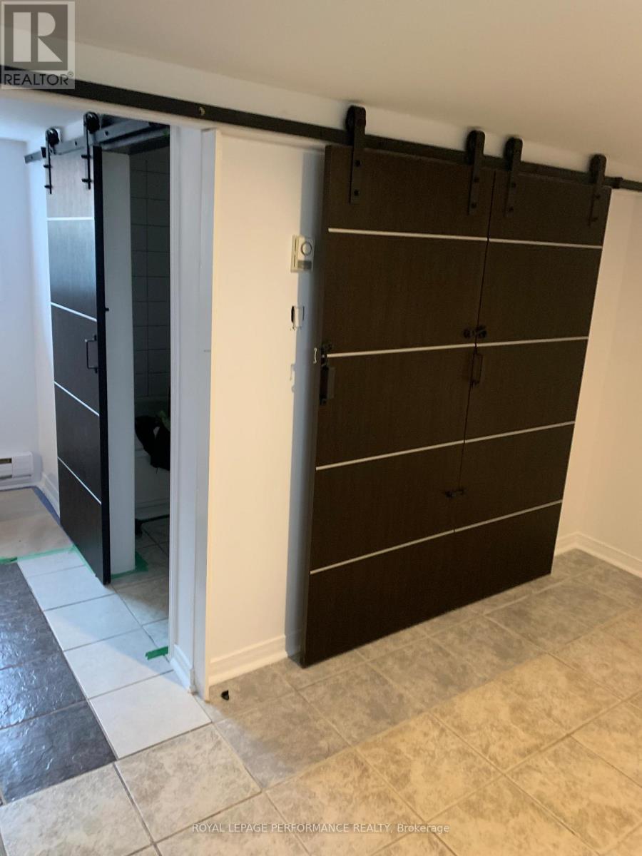 B - 645 ST ISIDORE STREET