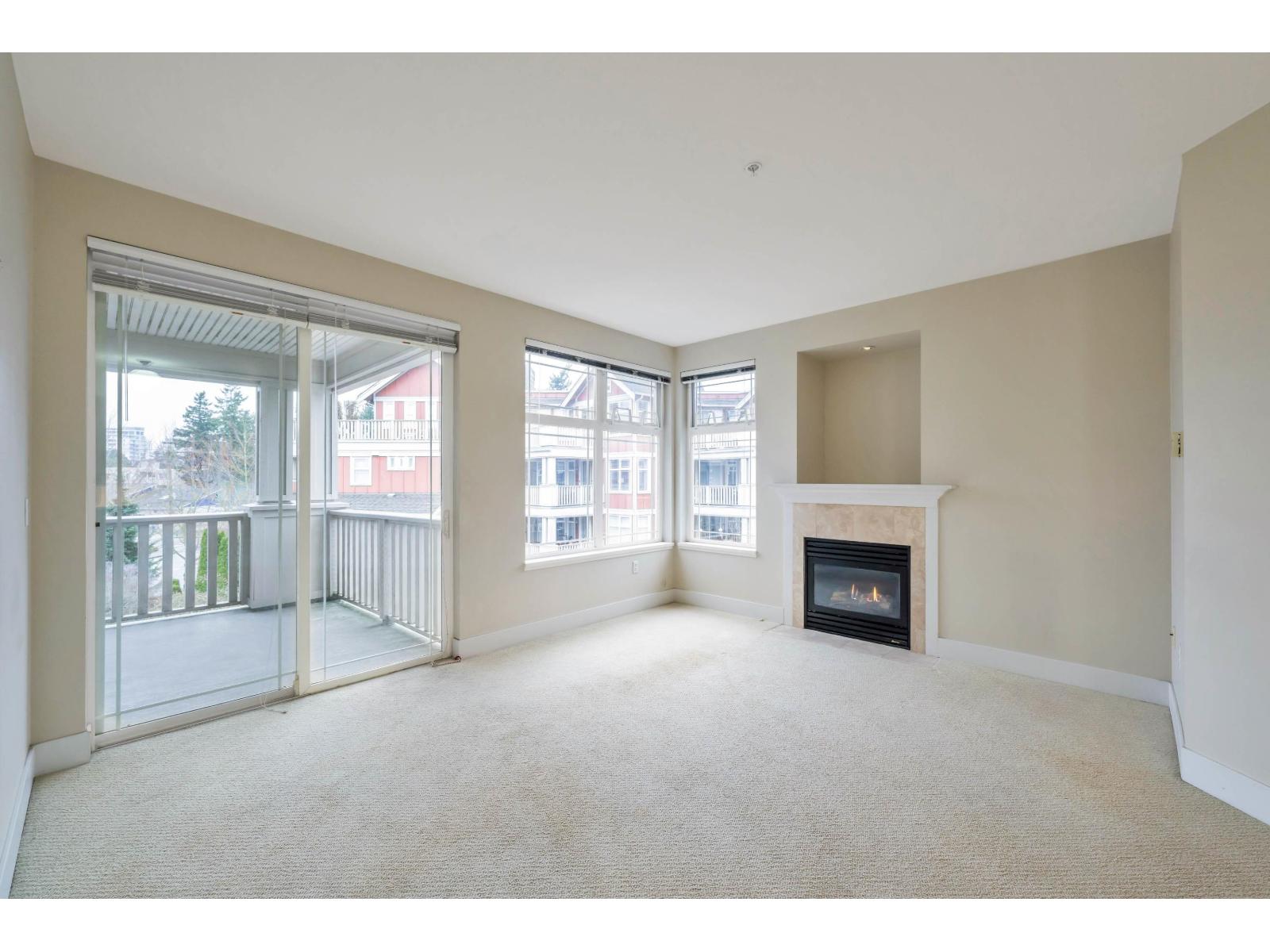 304 15392 16A AVENUE