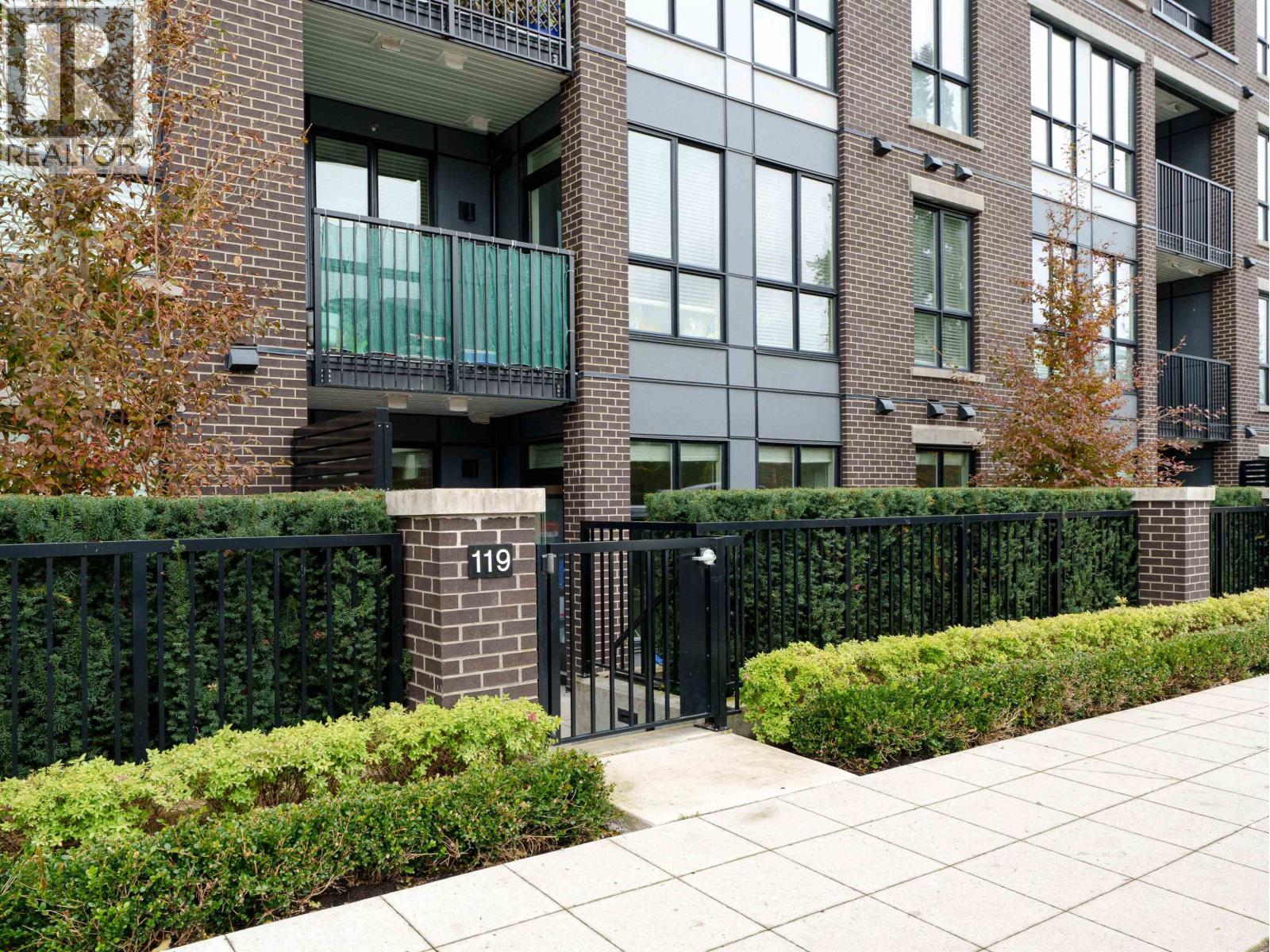 119 750 DOGWOOD STREET