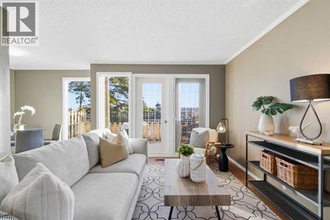 6, 99 Grier Place NE Calgary AB T2K5Y5