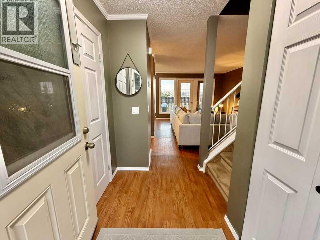 6, 99 Grier Place NE