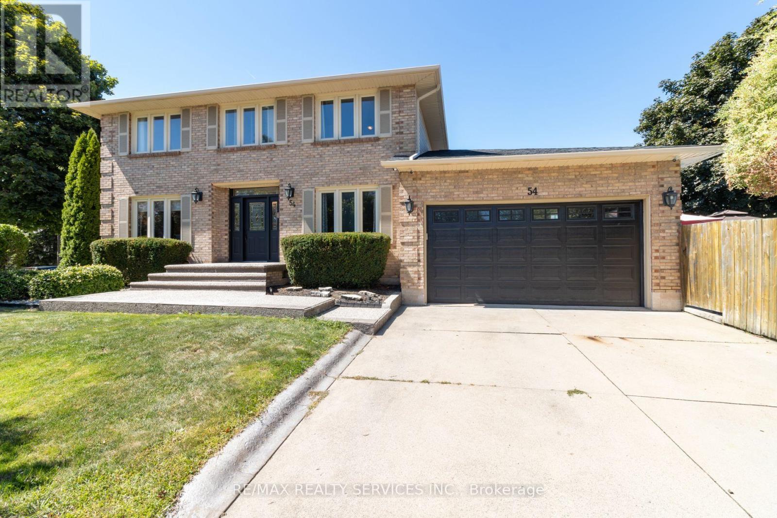 54 AUDUBON STREET N
