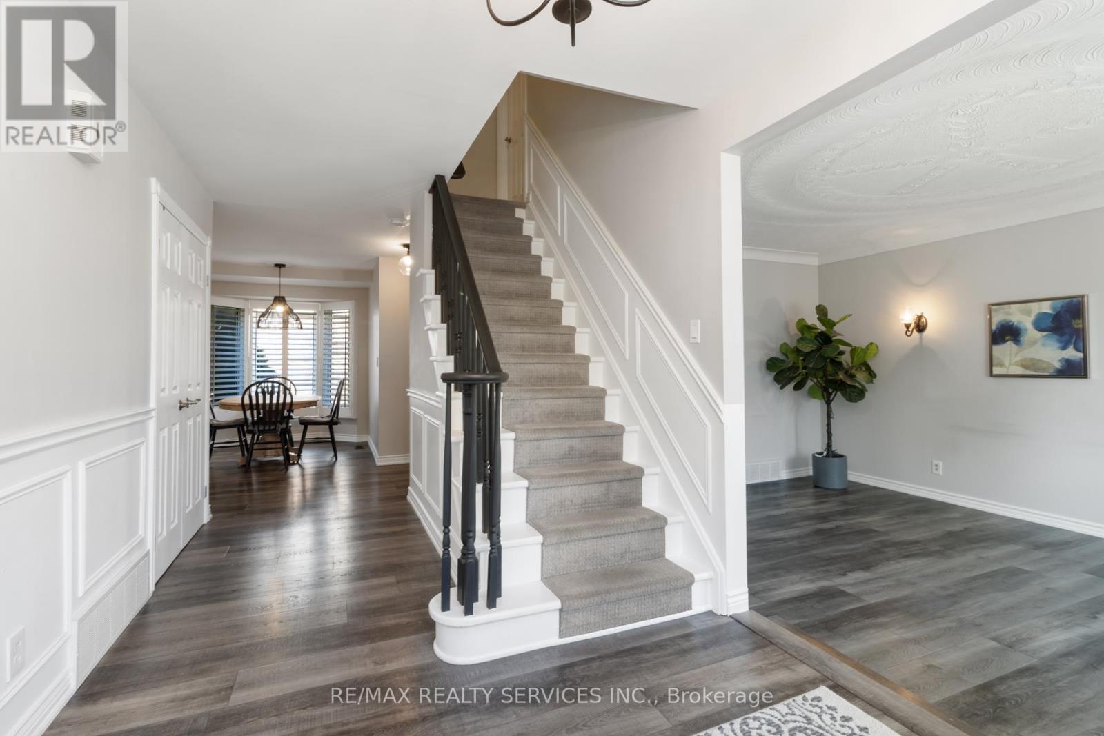 54 AUDUBON STREET N