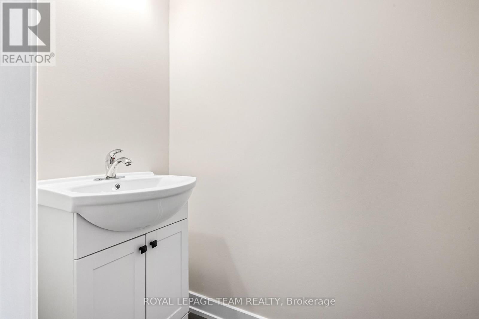 22 MARGARET GRAHAM TERRACE