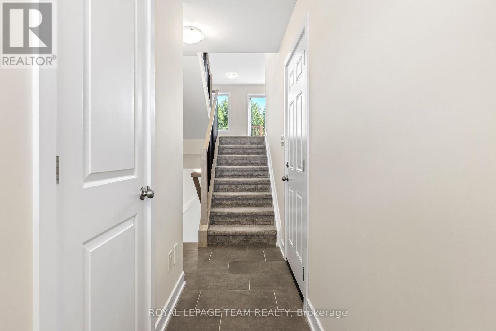 22 MARGARET GRAHAM TERRACE