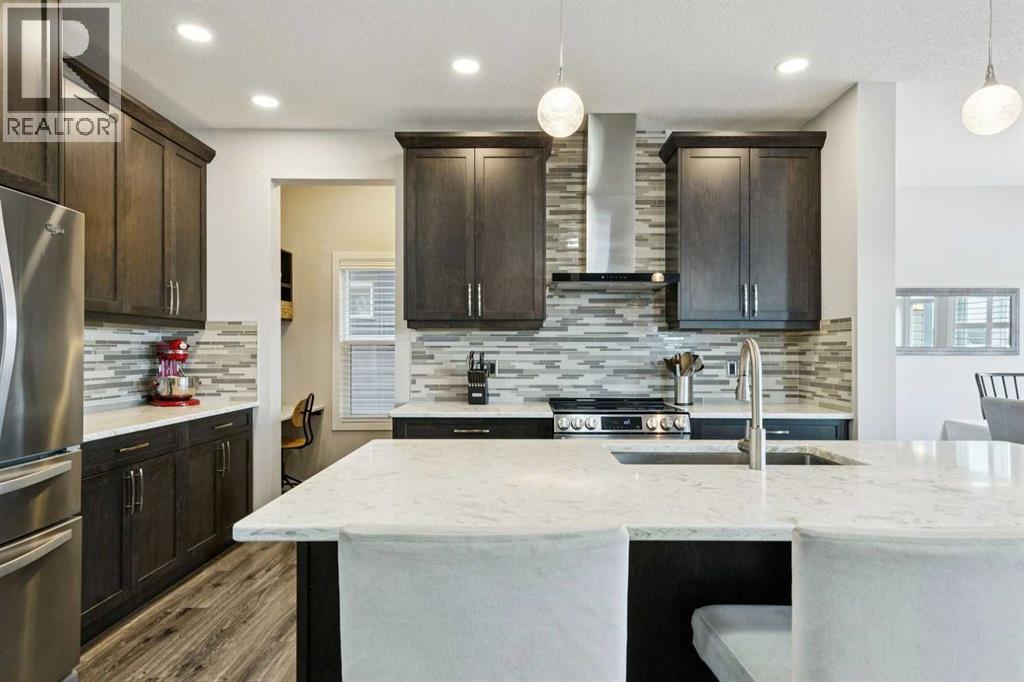 331 Hillcrest Heights SW