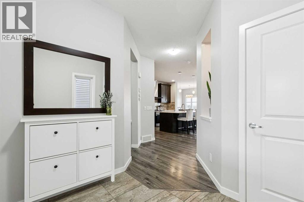 331 Hillcrest Heights SW