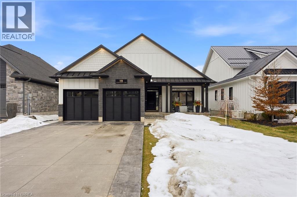 19 WINDYWOOD Lane