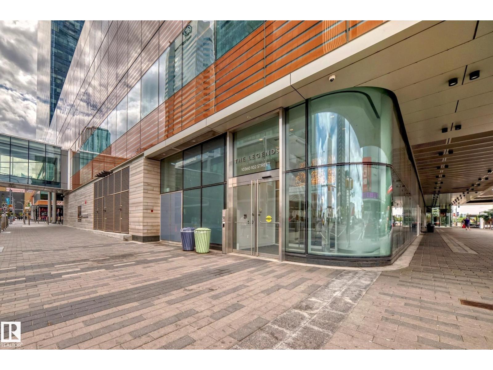 #3007 10360 102 ST NW