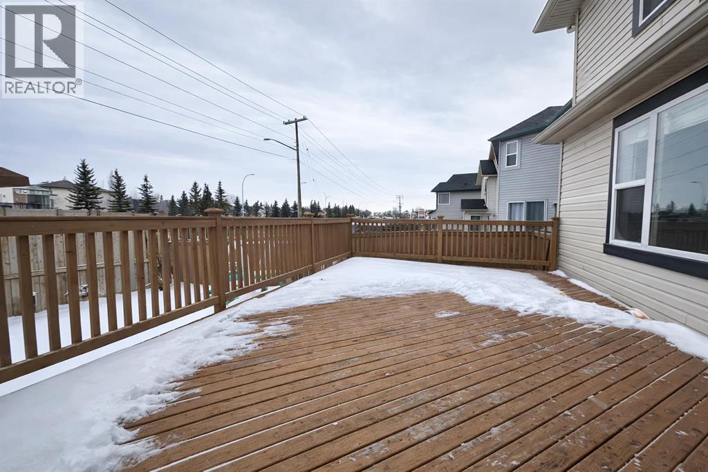 119 Country Hills Heights NW