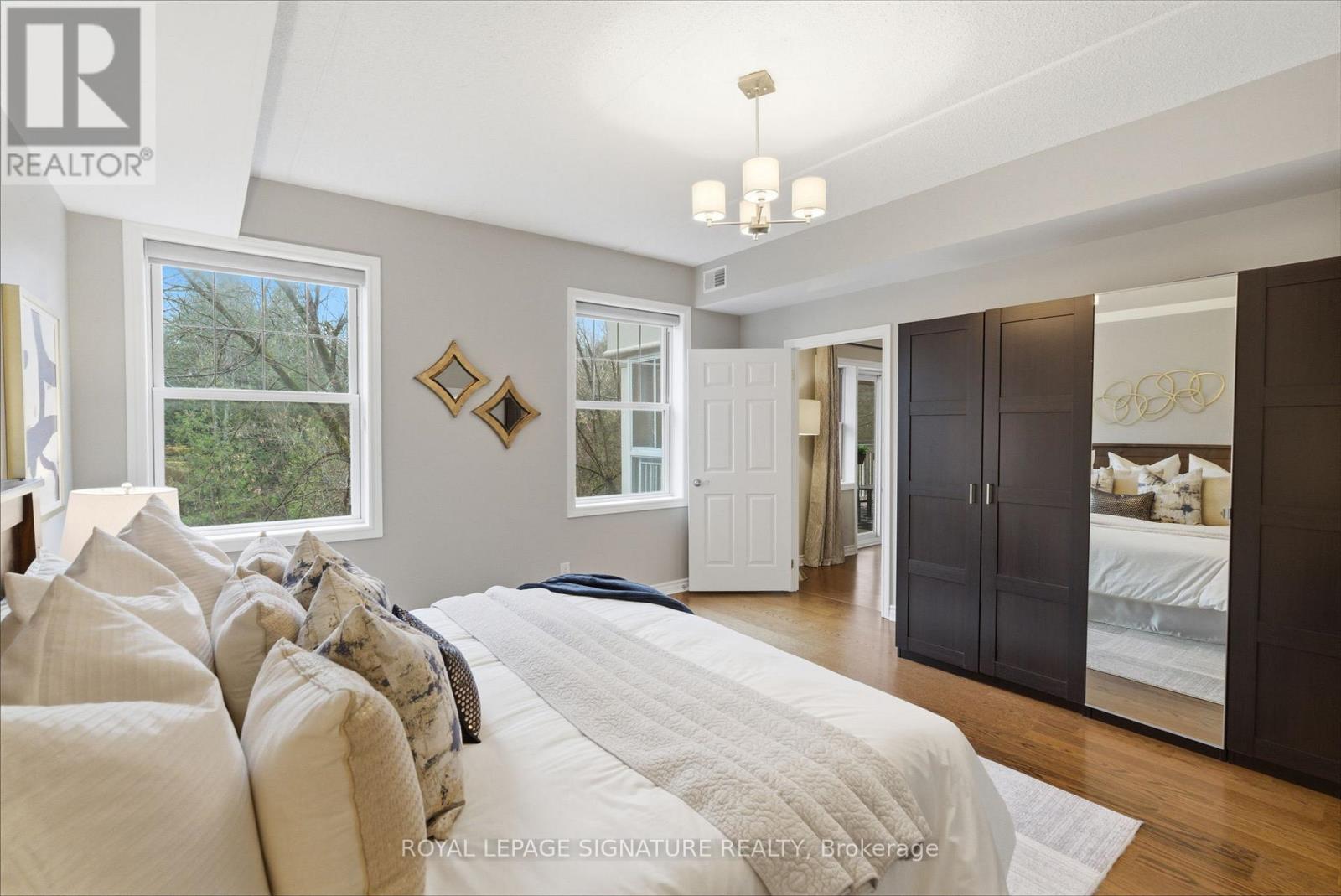 106 - 220 MAIN STREET N