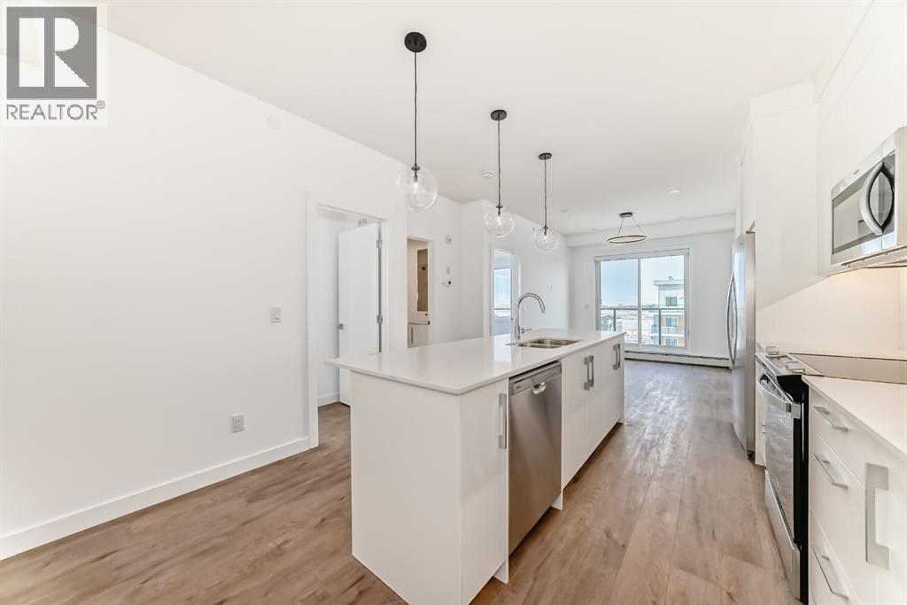 1519, 63 Corner Glen Crescent NE