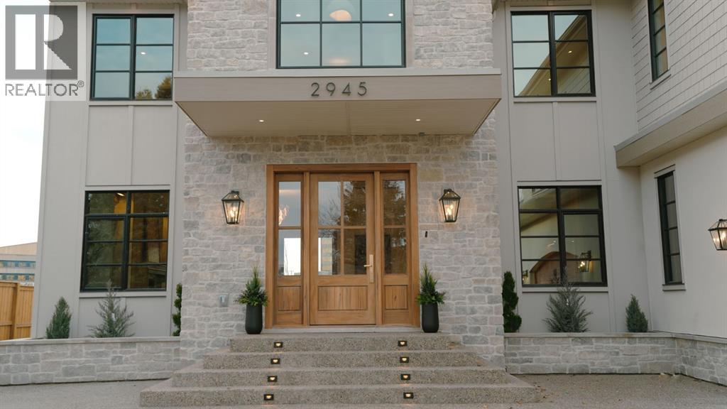 2945 Toronto Crescent NW
