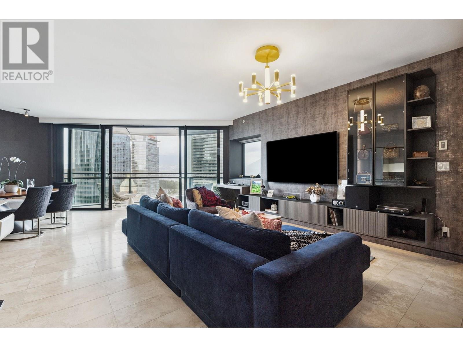 3006 838 W HASTINGS STREET